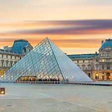 Picture of the Louvre Museum